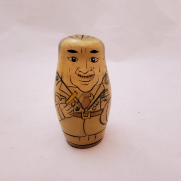 Vintage Military Theme Russian Nesting Dolls - Picture 8 of 13
